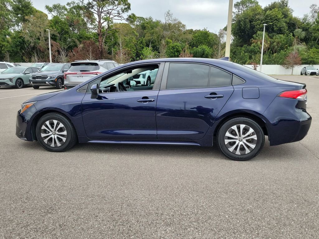 Certified 2022 Toyota Corolla LE image 8