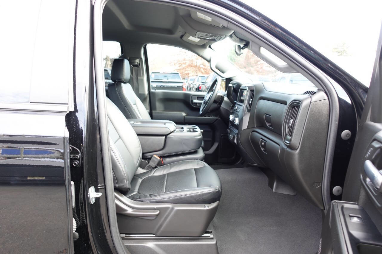 Used 2023 GMC Sierra 1500 Pro w/ Graphite Edition image 32