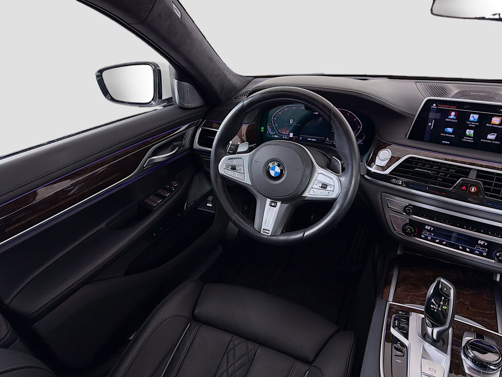 Used 2022 BMW 750i xDrive w/ Executive Package image 26