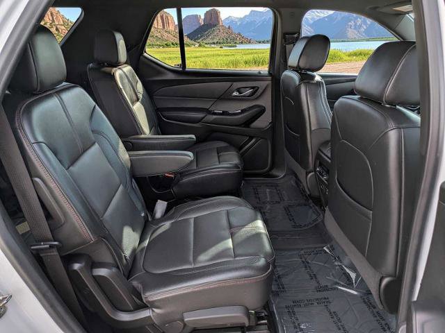 Used 2022 Chevrolet Traverse RS AWD/4WD image 16