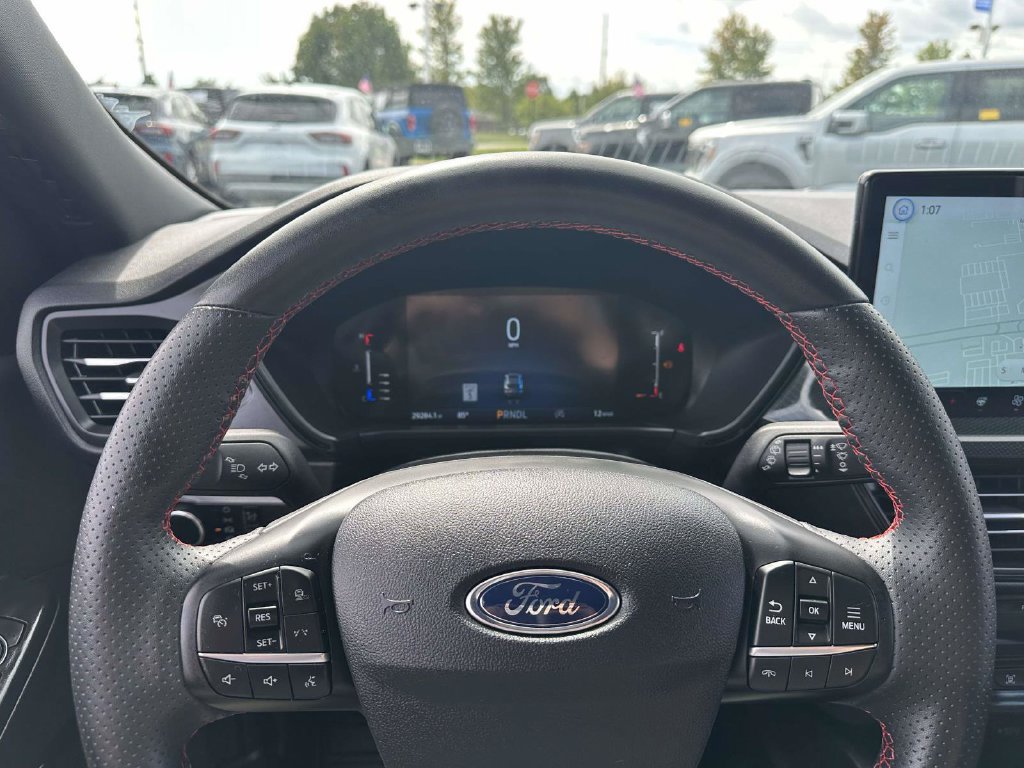 Certified 2024 Ford Escape ST-Line w/ Tech Pack #1 AWD/4WD image 17
