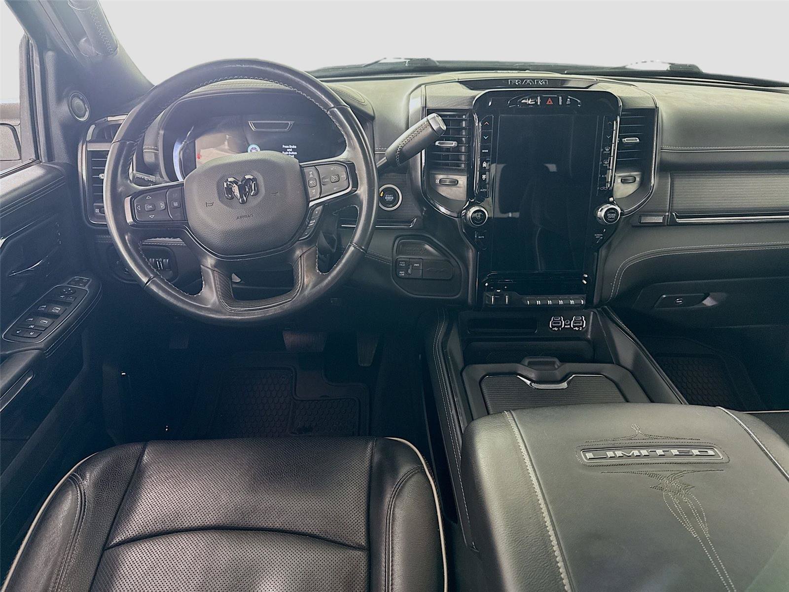 Used 2023 RAM 3500 Limited AWD/4WD image 2
