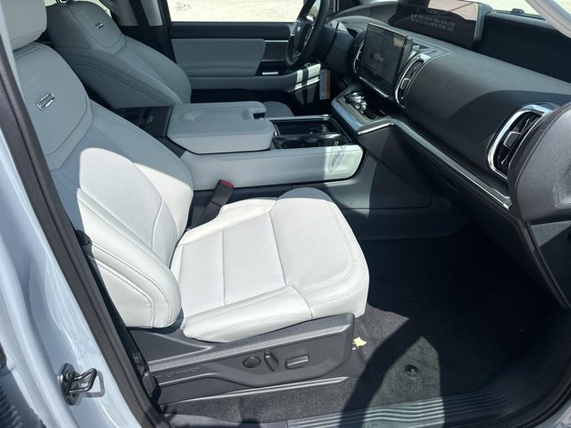 New 2027 Ford Expedition Max Platinum w/ Driver's Package AWD/4WD image 10