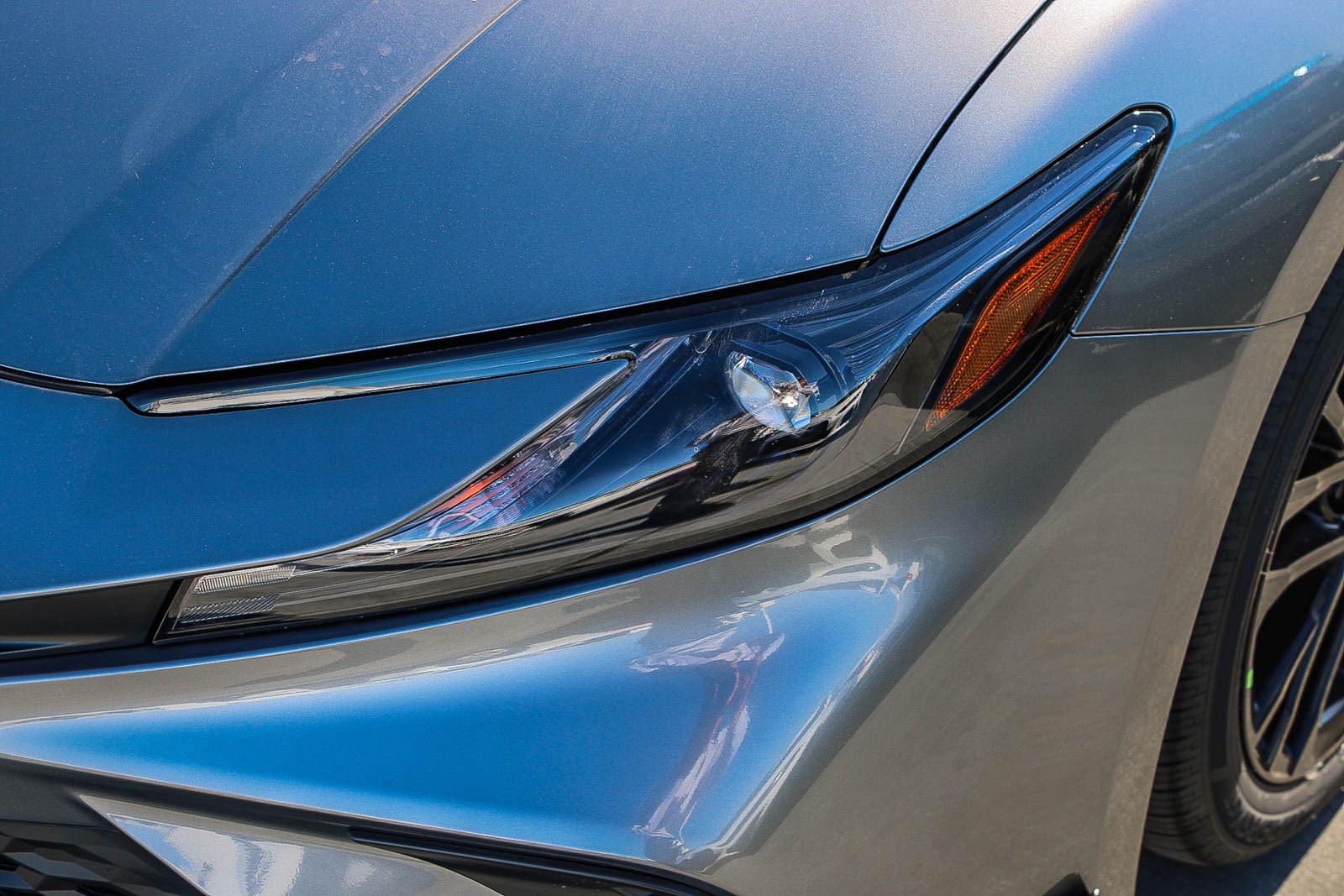 New 2026 Toyota Camry SE w/ Convenience Package FWD image 5