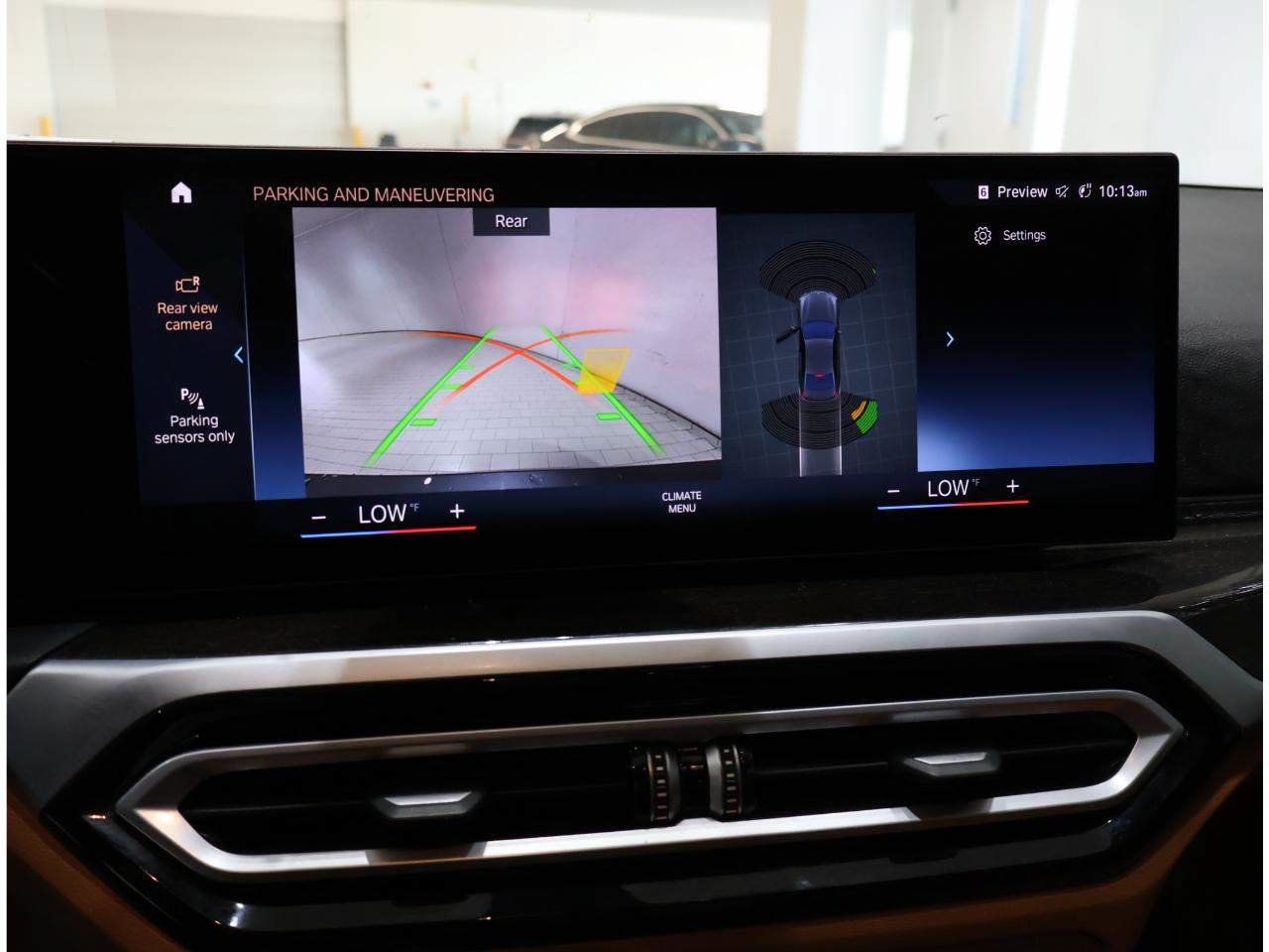 Certified 2024 BMW 330i Sedan w/ Convenience Package RWD image 18