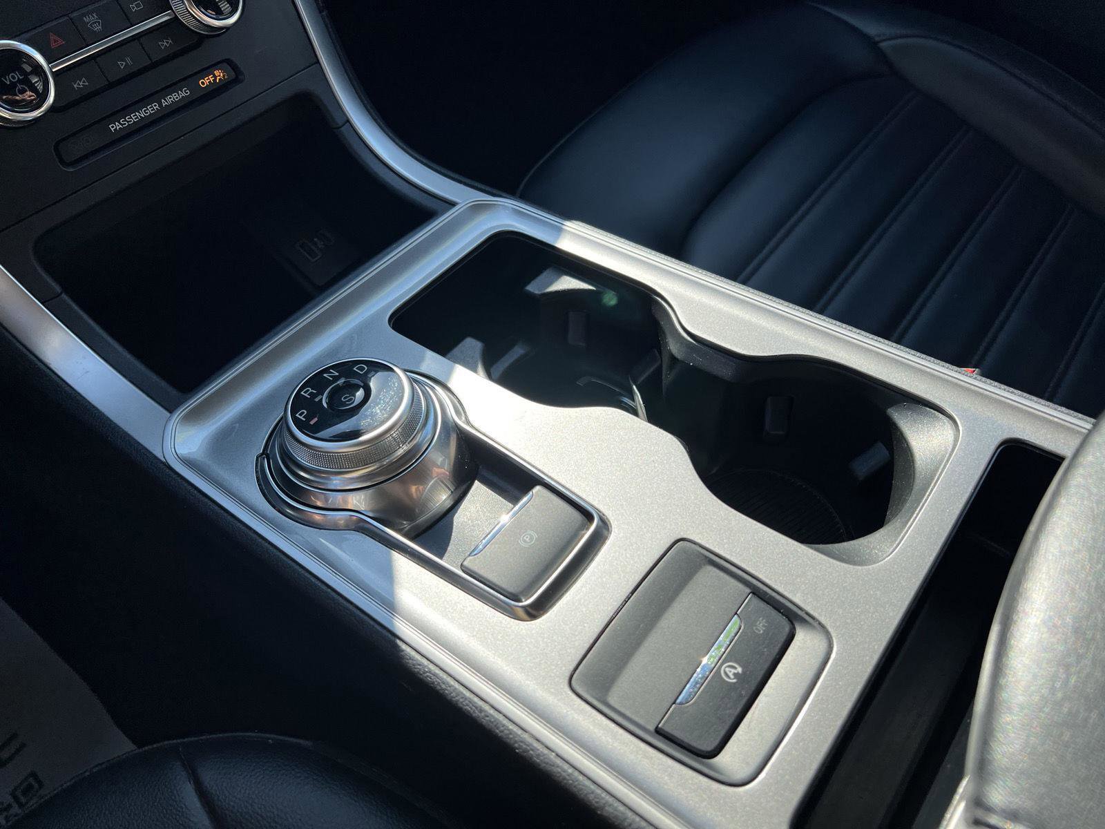 Used 2023 Ford Edge SEL image 30