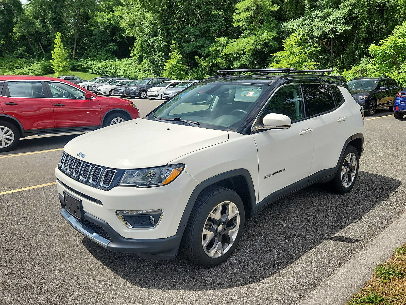 Used 2018 Jeep Compass Limited AWD/4WD image 3