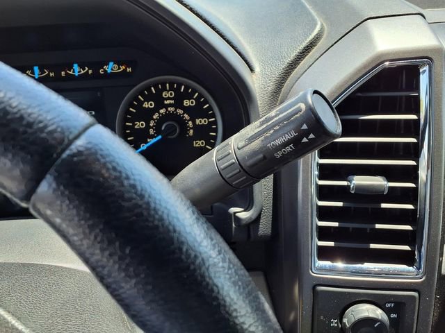 Used 2015 Ford F150 XLT w/ Equipment Group 301A Mid RWD image 15