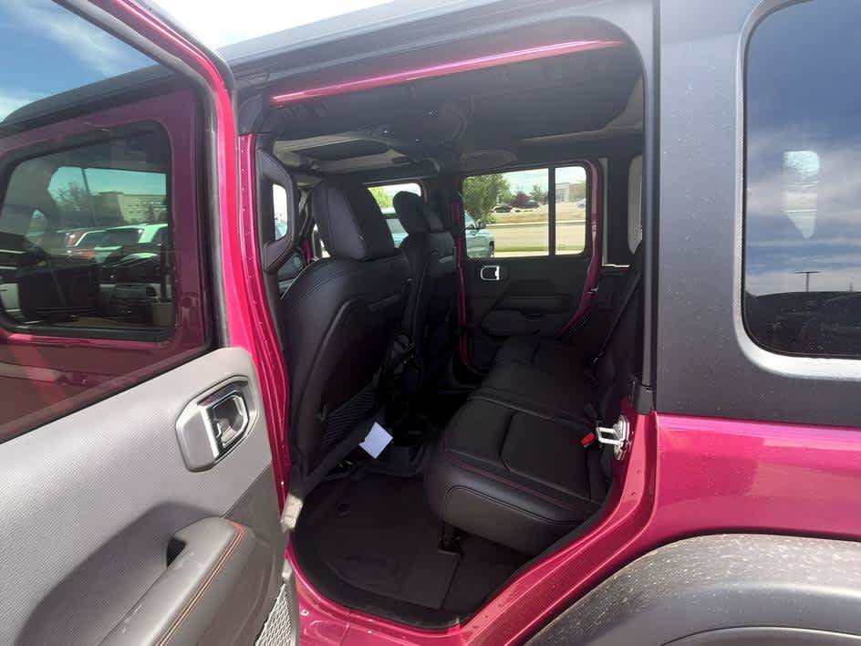 New 2026 Jeep Wrangler Unlimited Rubicon w/ Safety Group AWD/4WD image 20