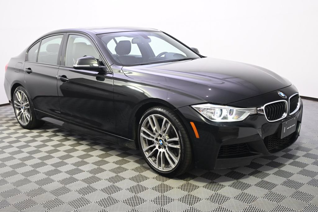 Used 2013 BMW 335i xDrive Sedan AWD/4WD image 8