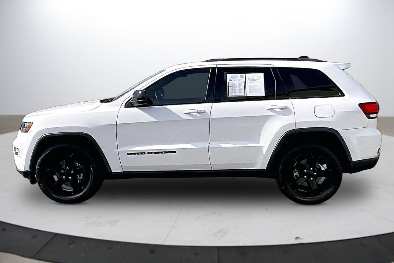 Used 2019 Jeep Grand Cherokee Laredo image 6
