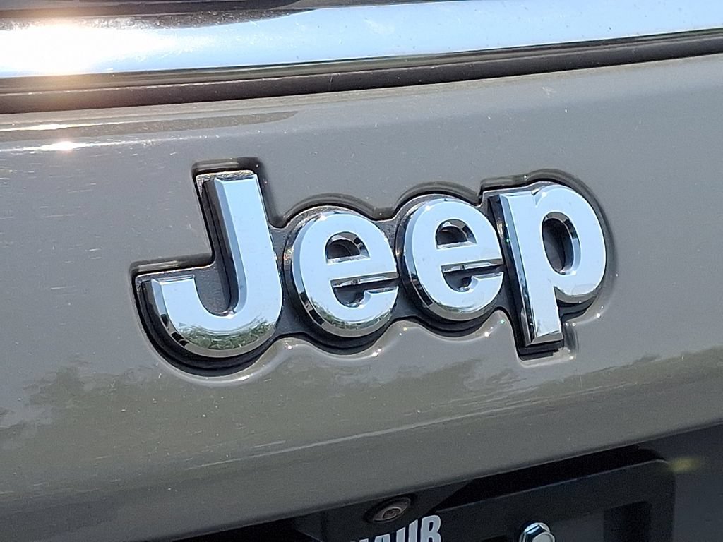 Certified 2023 Jeep Compass Limited AWD/4WD image 28