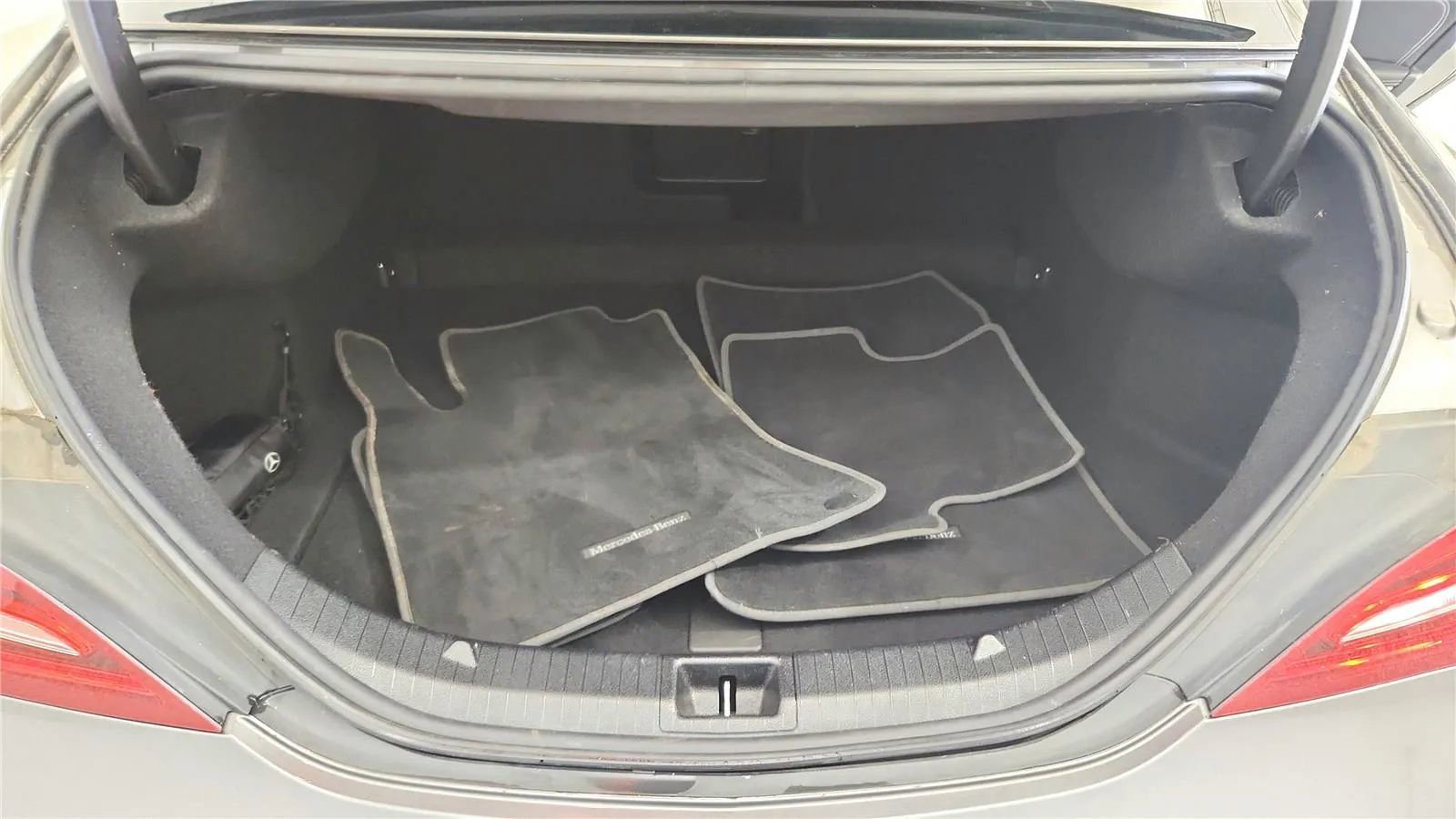 Used 2019 Mercedes-Benz CLA 250 image 19