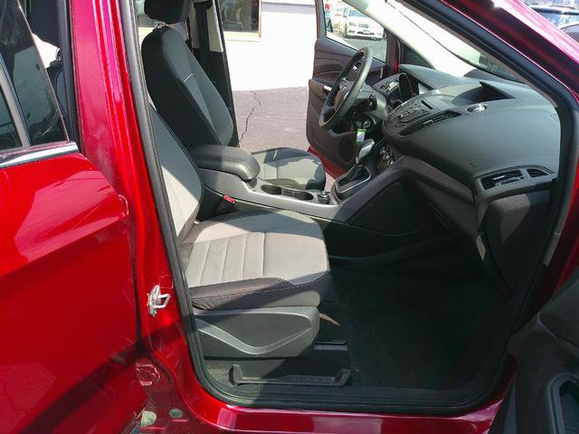 Used 2013 Ford Escape SE image 6