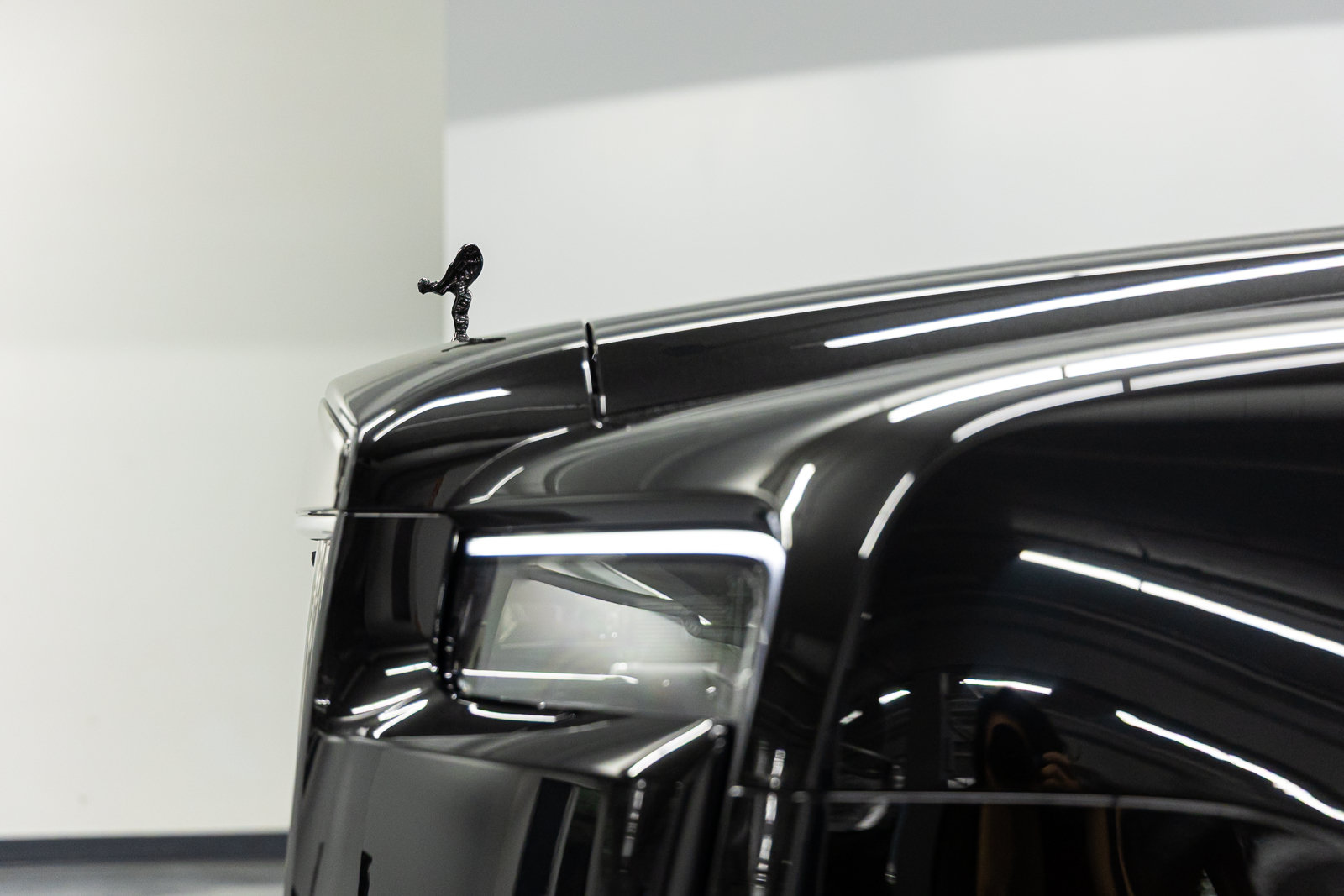 New 2027 Rolls-Royce Cullinan Black Badge AWD/4WD image 13