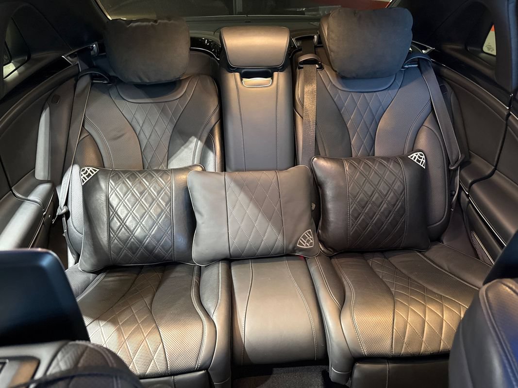 Used 2019 Mercedes-Benz Maybach S 560 4MATIC image 13