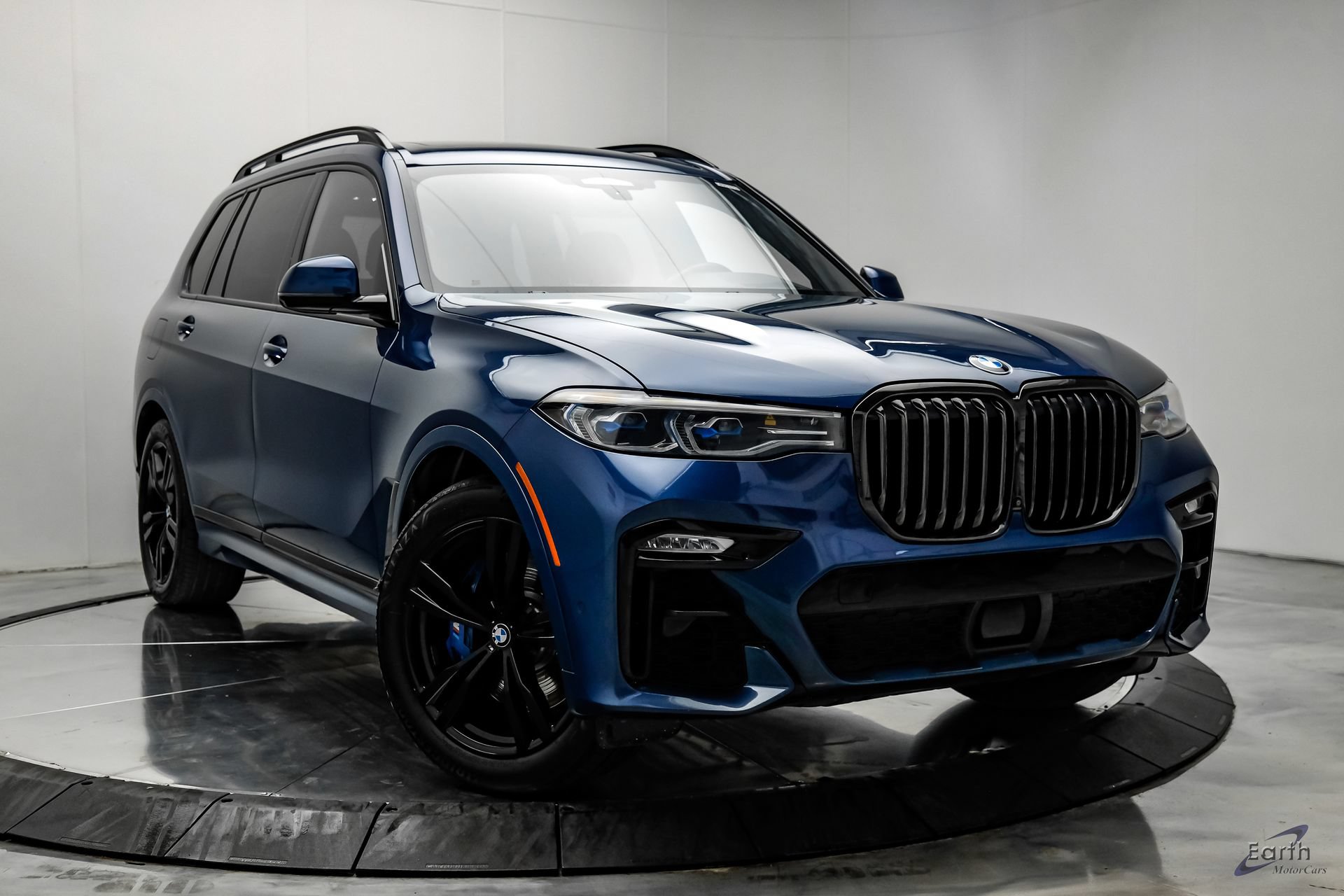 Used 2022 BMW X7 M50i w/ Dynamic Handling Package AWD/4WD image 22