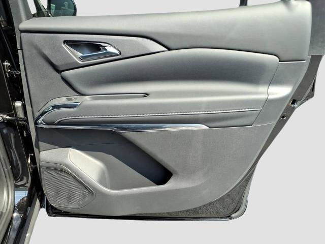 New 2026 Chevrolet Traverse LT w/ LPO, Floor Liner Package image 12