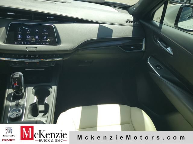 Used 2022 Cadillac XT4 Sport w/ Comfort Package FWD image 27