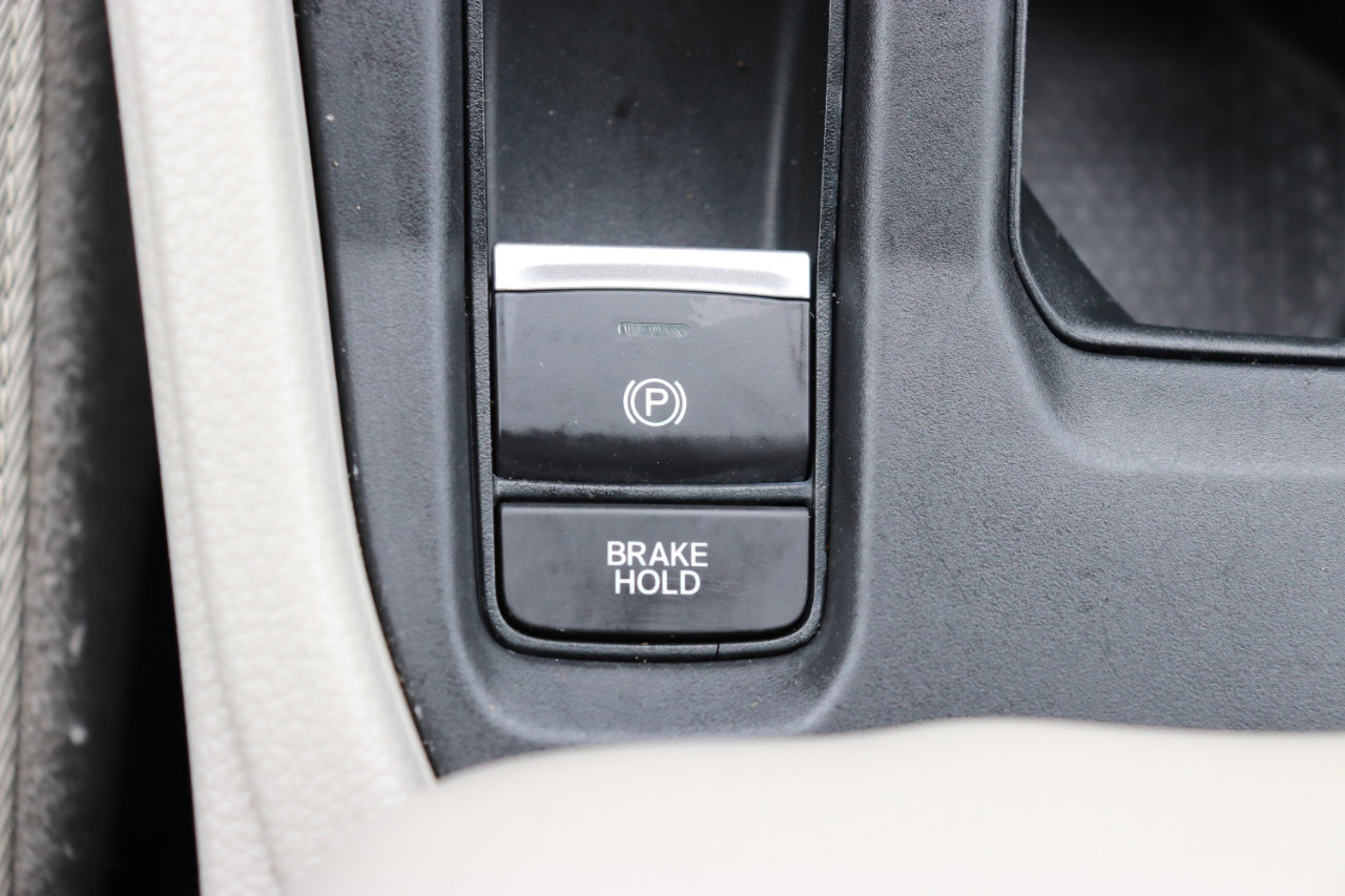 Used 2024 Honda Accord EX image 37