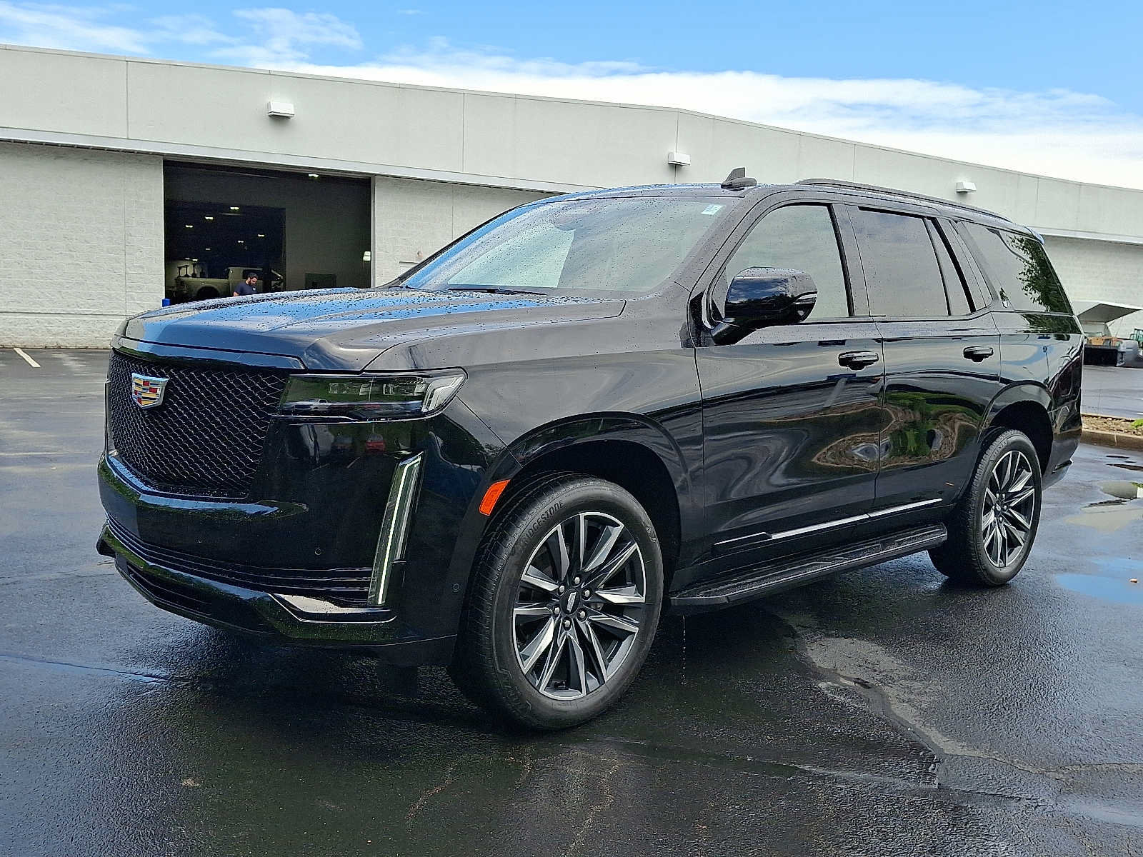 Used 2023 Cadillac Escalade Sport AWD/4WD image 4