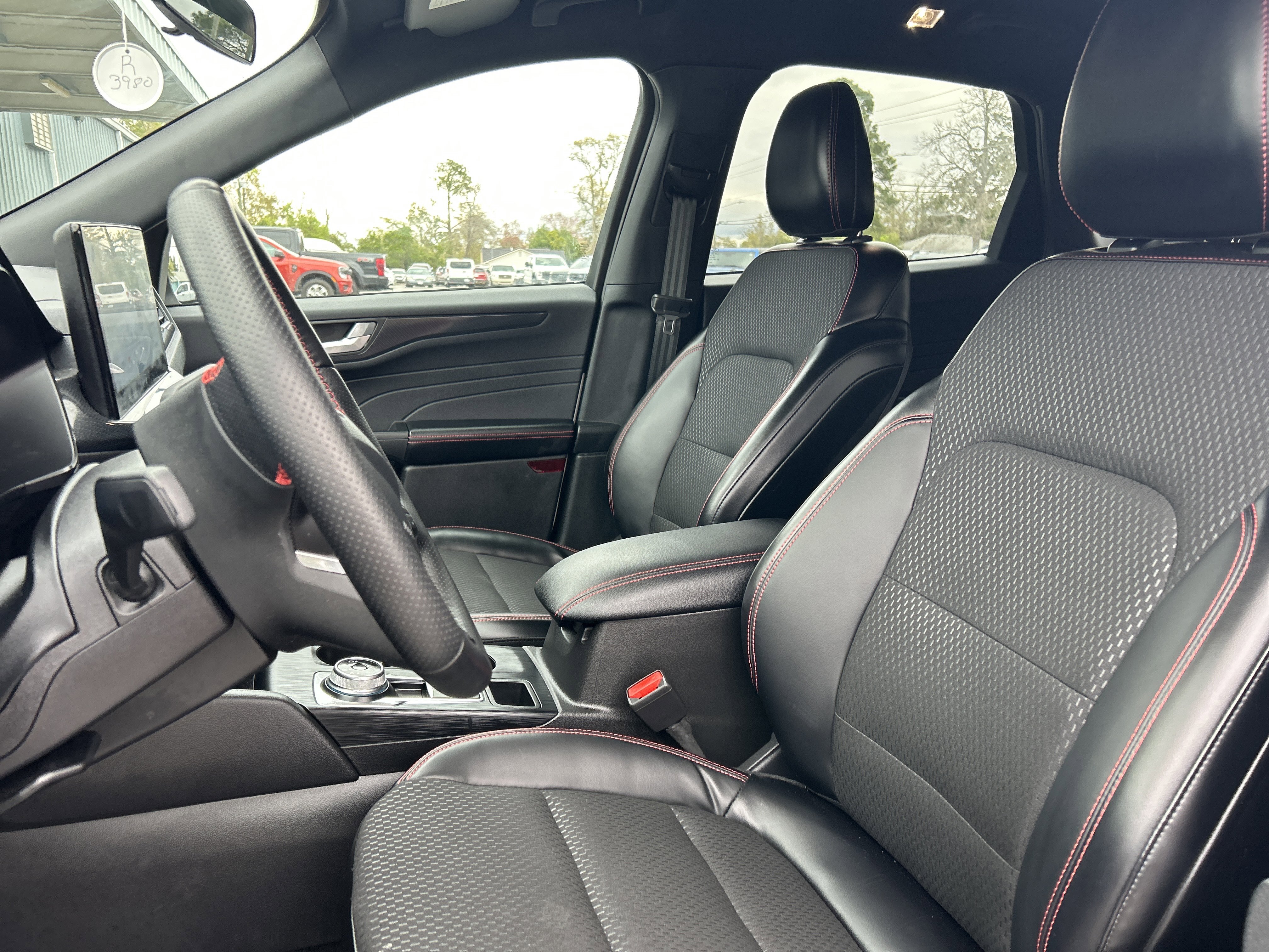 Certified 2025 Ford Escape ST-Line Elite w/ Tech Pack #1 image 10