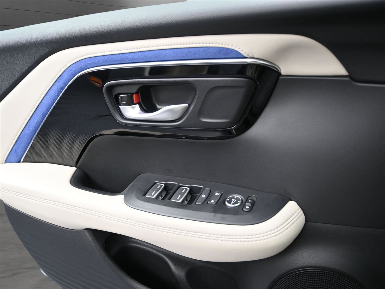 New 2025 Acura ADX A-Spec FWD image 6