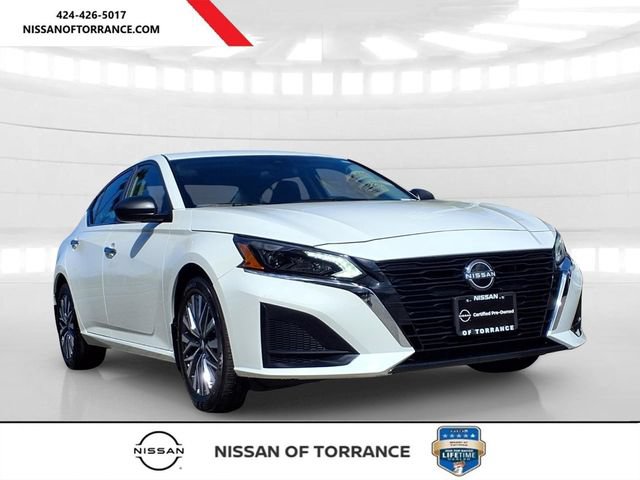 Used 2025 Nissan Altima 2.5 SV