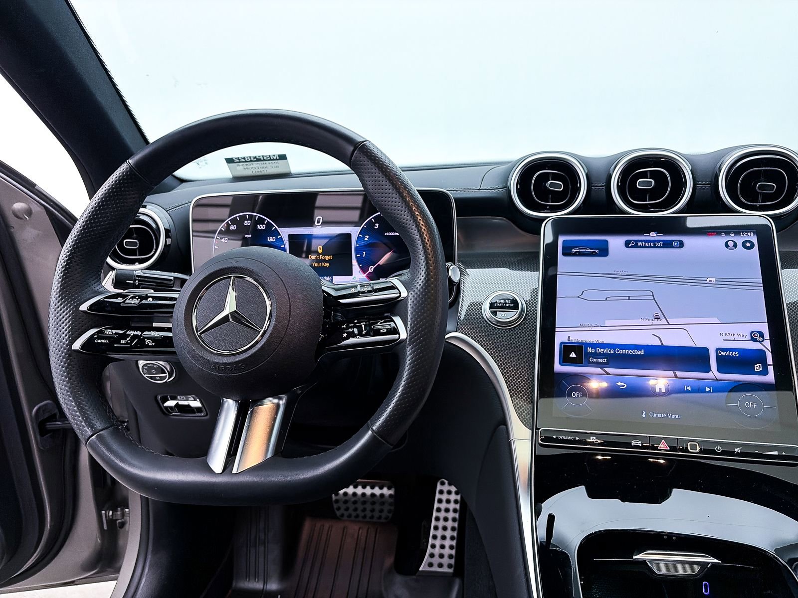 Used 2024 Mercedes-Benz GLC 300 4MATIC w/ AMG Line image 5