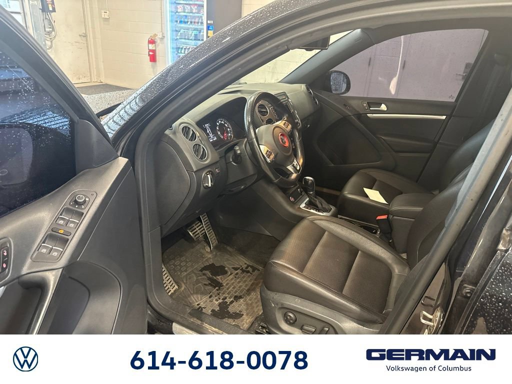 Used 2016 Volkswagen Tiguan R-Line AWD/4WD image 18