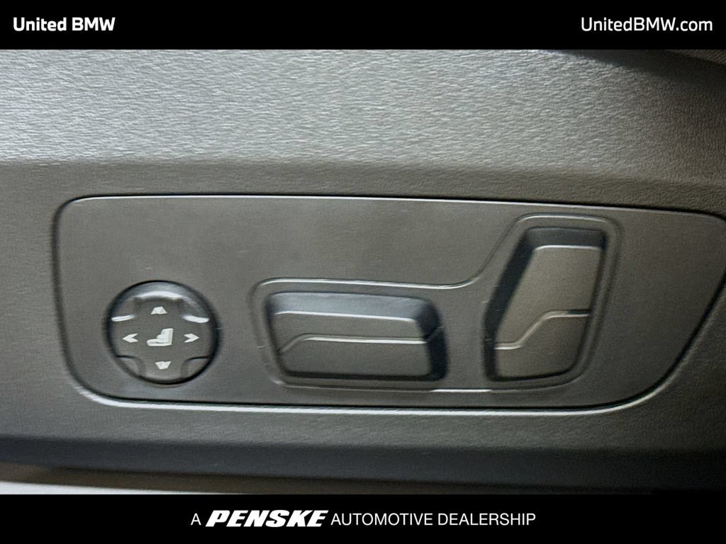 Used 2026 BMW X2 xDrive28i AWD/4WD image 4