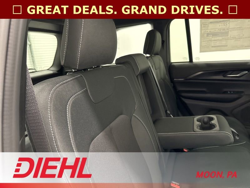 New 2025 Jeep Grand Cherokee Laredo X AWD/4WD image 11