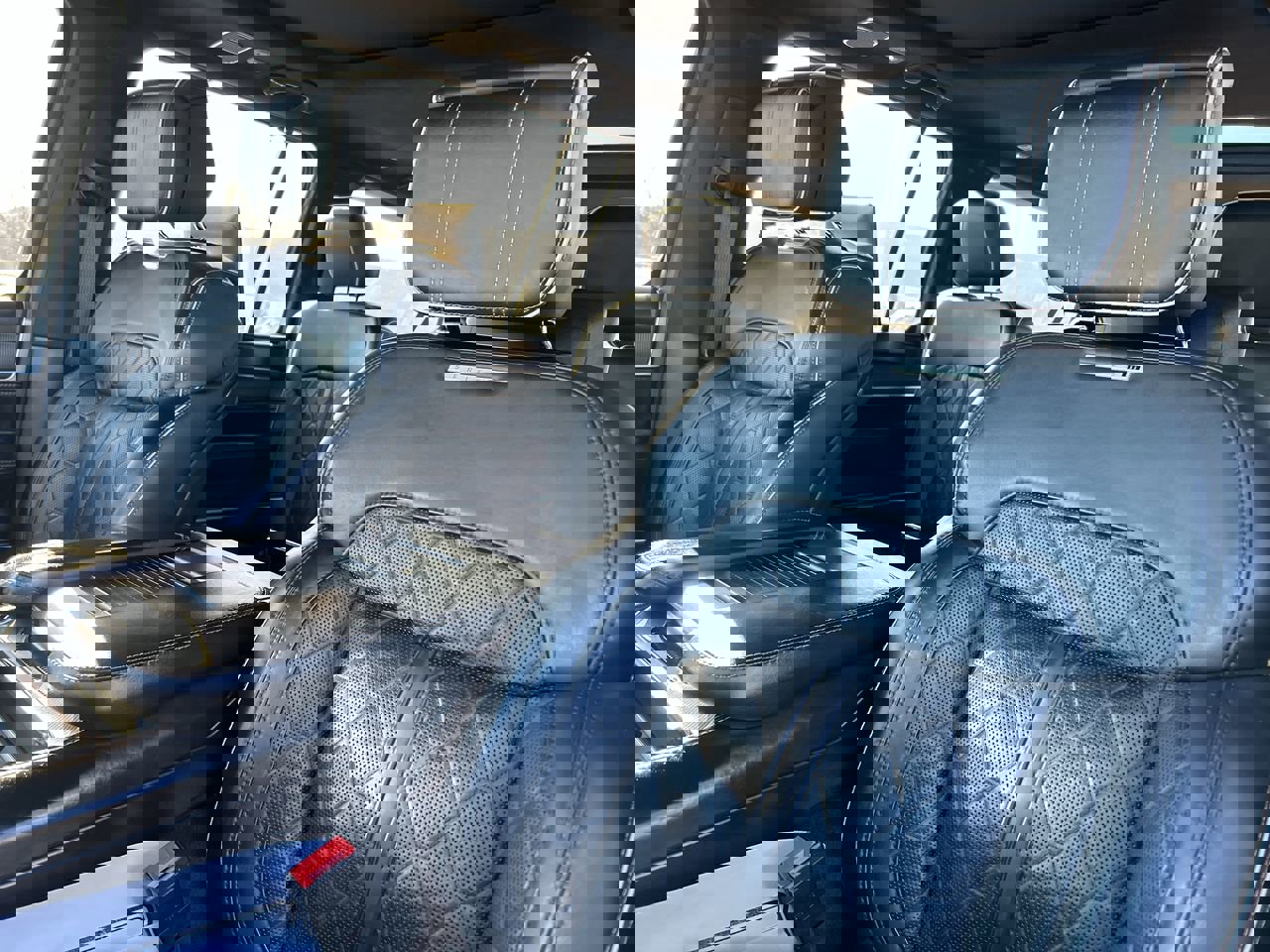 Used 2023 Jeep Grand Wagoneer L Series III w/ Rear Seat Video Group 1 image 22