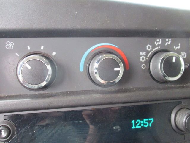 Used 2020 Chevrolet Express 2500 w/ Driver Convenience Package RWD image 21