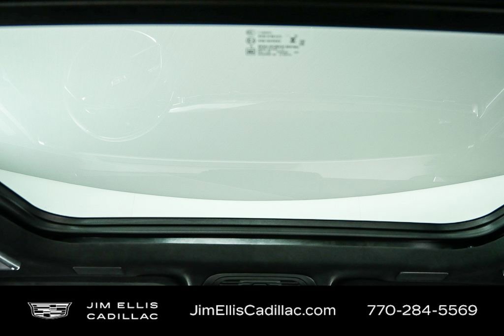 Used 2025 Cadillac Escalade Sport Platinum w/ LPO, ONYX Package image 24