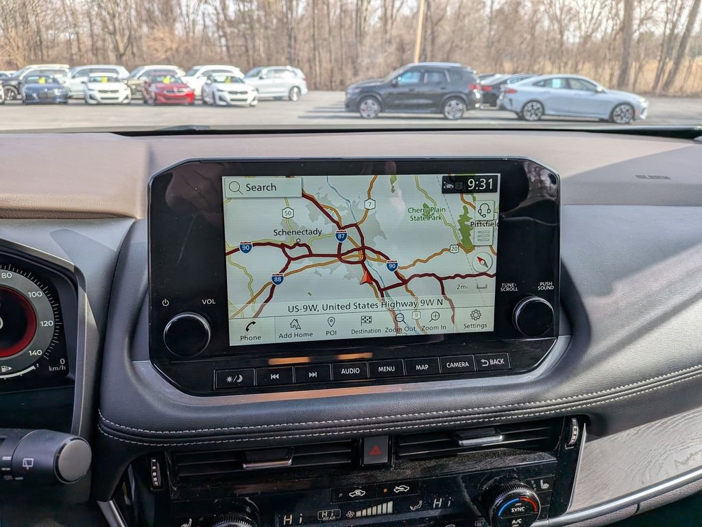 Used 2023 Nissan Rogue Platinum w/ Platinum Premium Package image 12