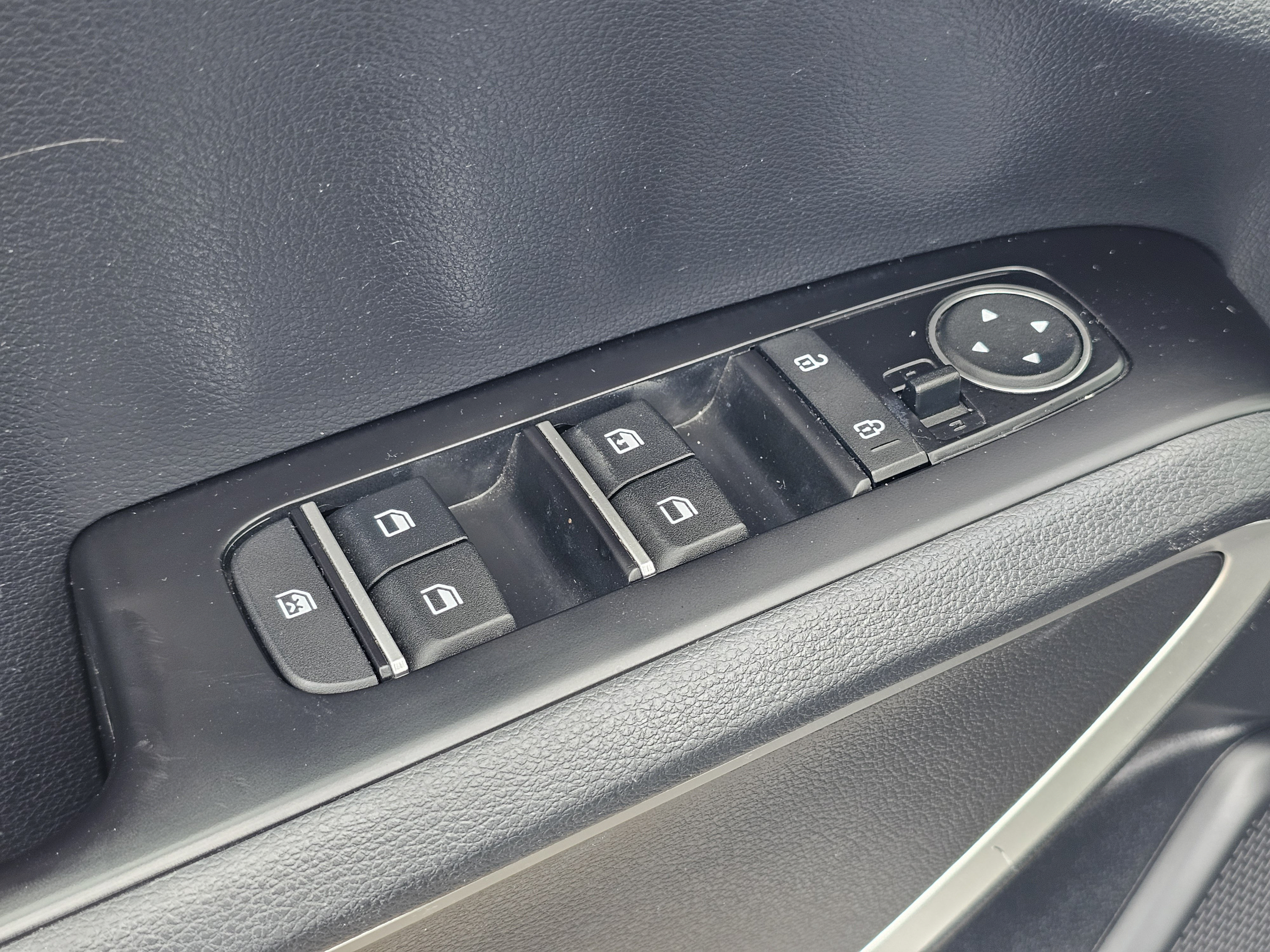 Used 2022 Kia Soul X-Line FWD image 31