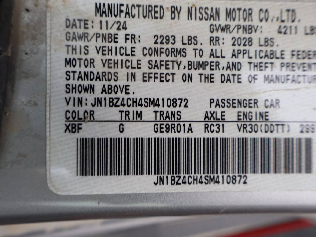 Used 2025 Nissan Z NISMO w/ Floor Mat Package RWD image 17