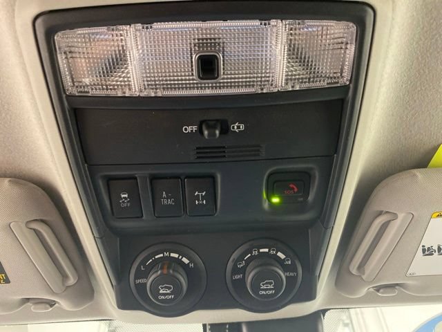 Certified 2022 Toyota 4Runner TRD Off-Road AWD/4WD image 24