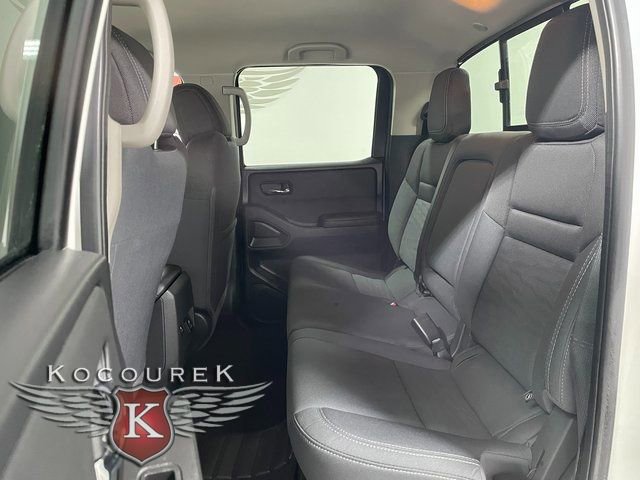 Used 2024 Nissan Frontier SV w/ SV Convenience Package AWD/4WD image 19