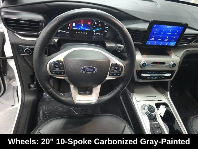Used 2023 Ford Explorer XLT w/ Equipment Group 202A AWD/4WD image 17