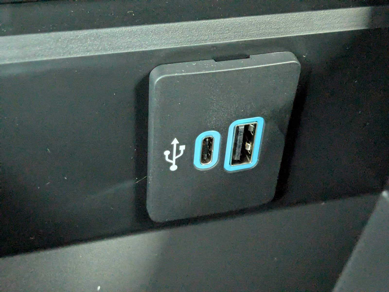 New 2025 Ford F350 Lariat w/ Lariat Ultimate Package image 25