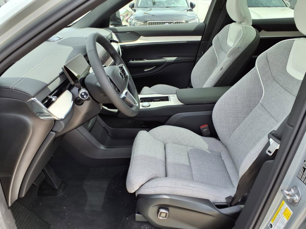 New 2025 Volvo EX90 Ultra image 13