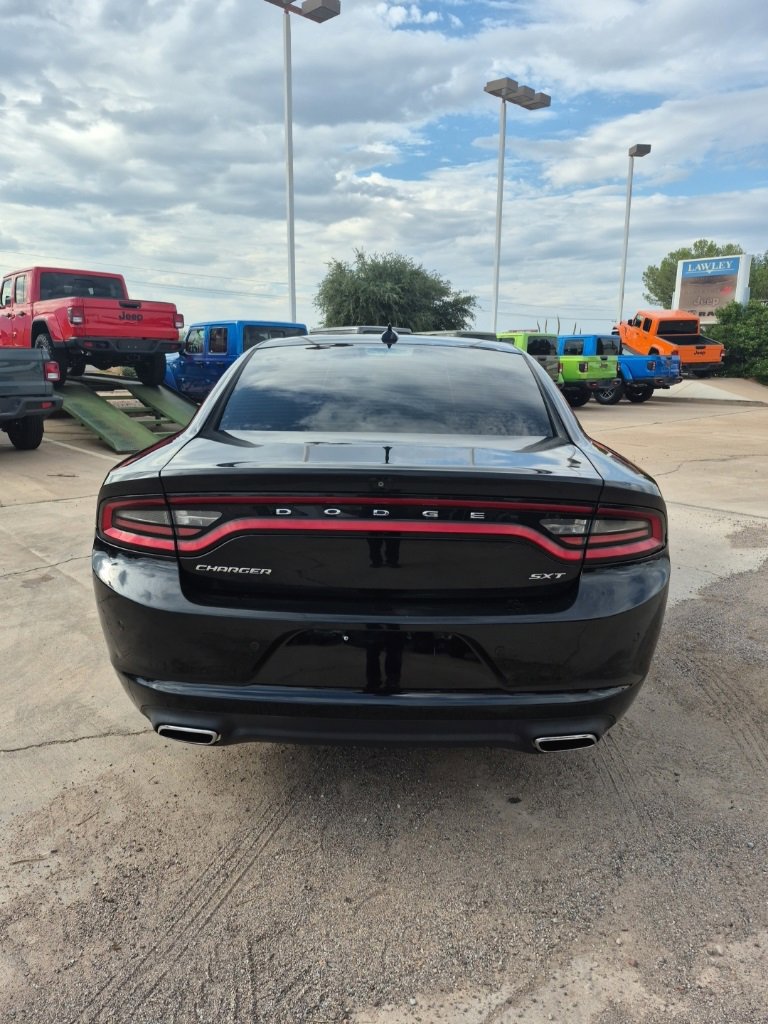 Certified 2018 Dodge Charger SXT Plus image 6