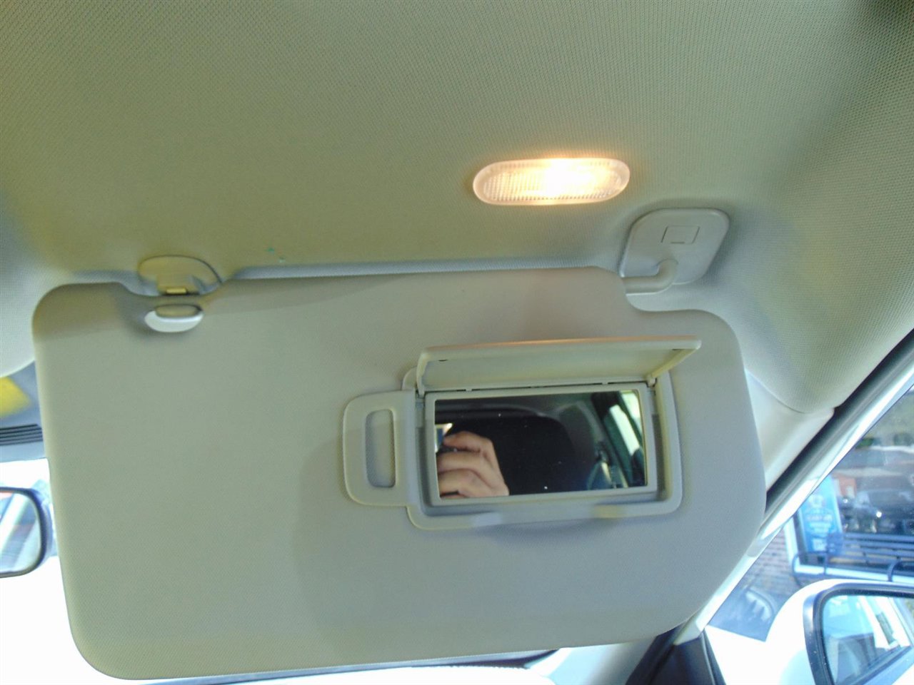 Used 2024 Nissan Rogue SV image 21