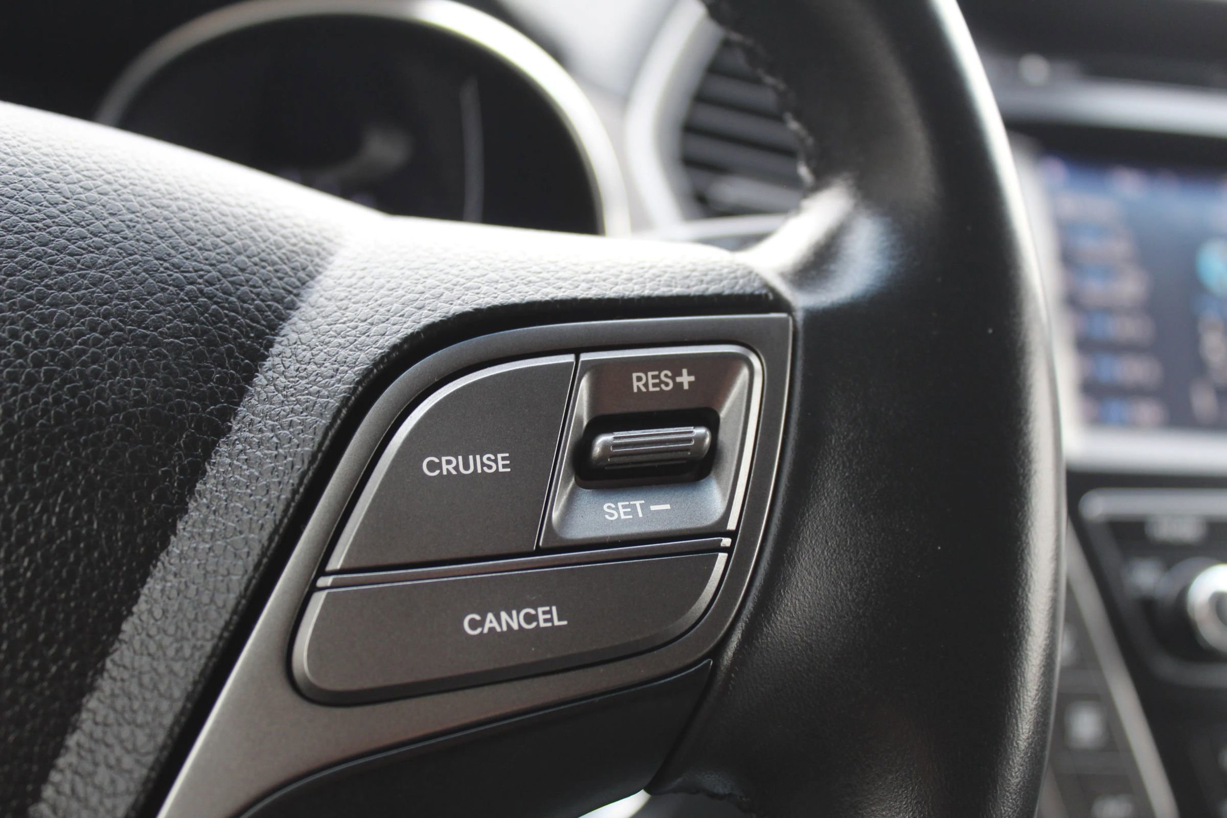 Used 2017 Hyundai Santa Fe SE w/ SE Premium Package 02 image 30