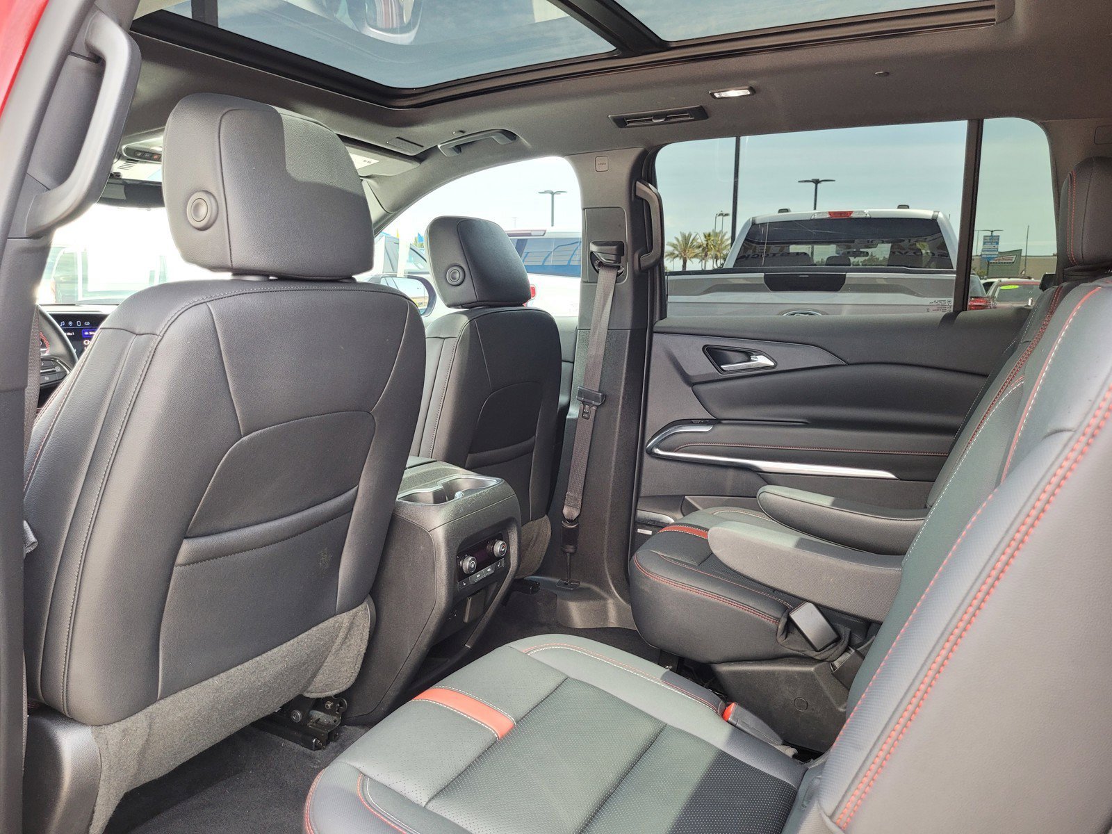Used 2024 Chevrolet Traverse RS w/ LPO, Floor Liner Package AWD/4WD image 15