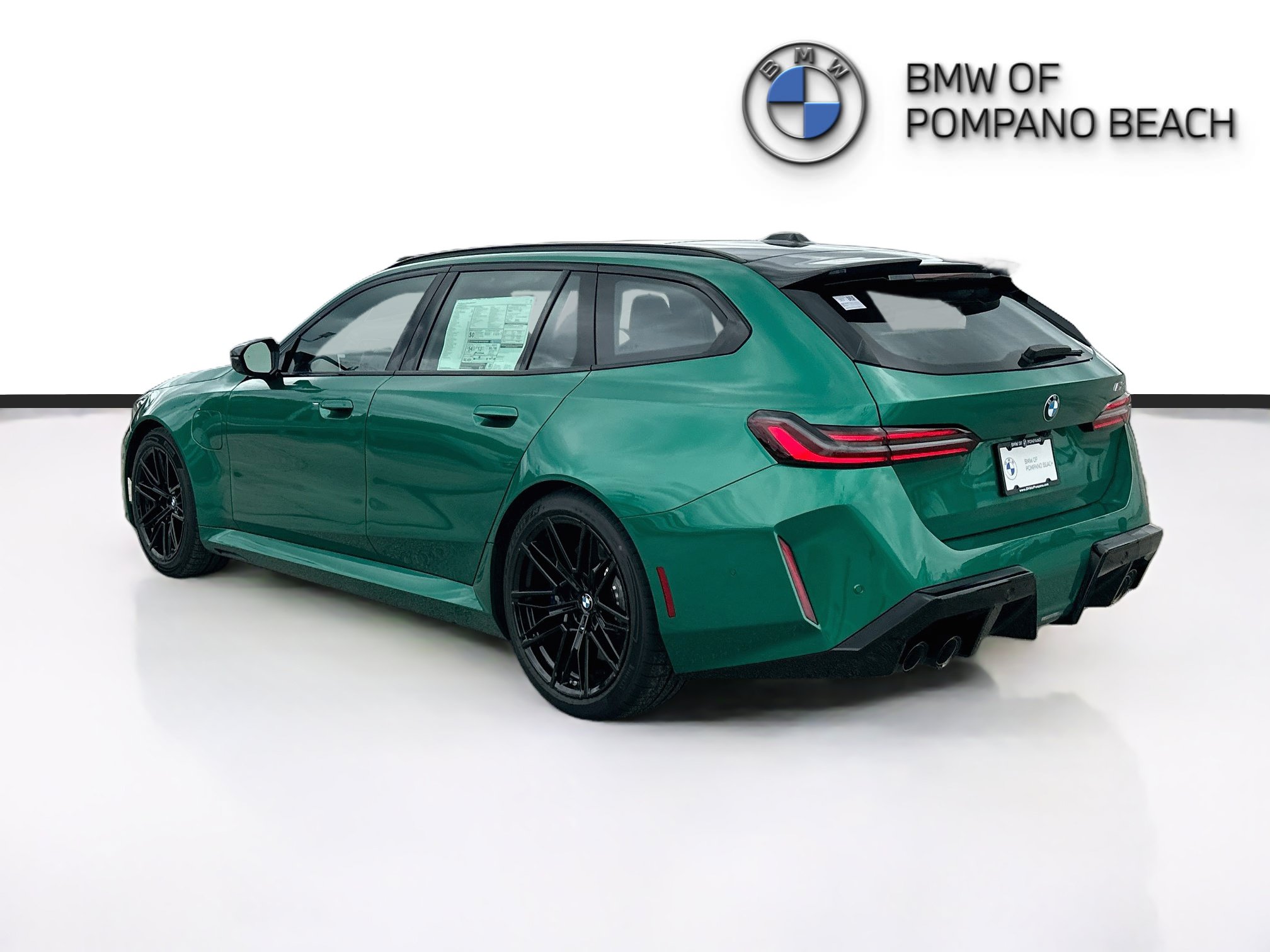 New 2027 BMW M5 Touring AWD/4WD image 5