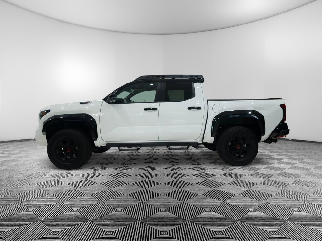 Used 2025 Toyota Tacoma TRD Pro image 2
