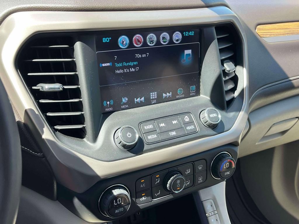 Used 2017 GMC Acadia Denali w/ Technology Package image 32